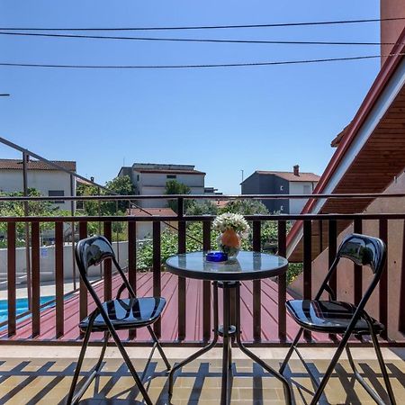 Apartments With A Parking Space Pula - 16053 외부 사진