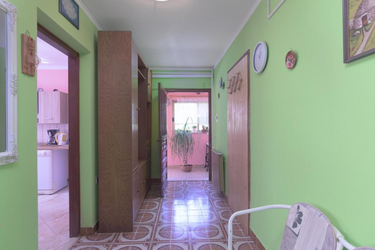 Apartments With A Parking Space Pula - 16053 외부 사진