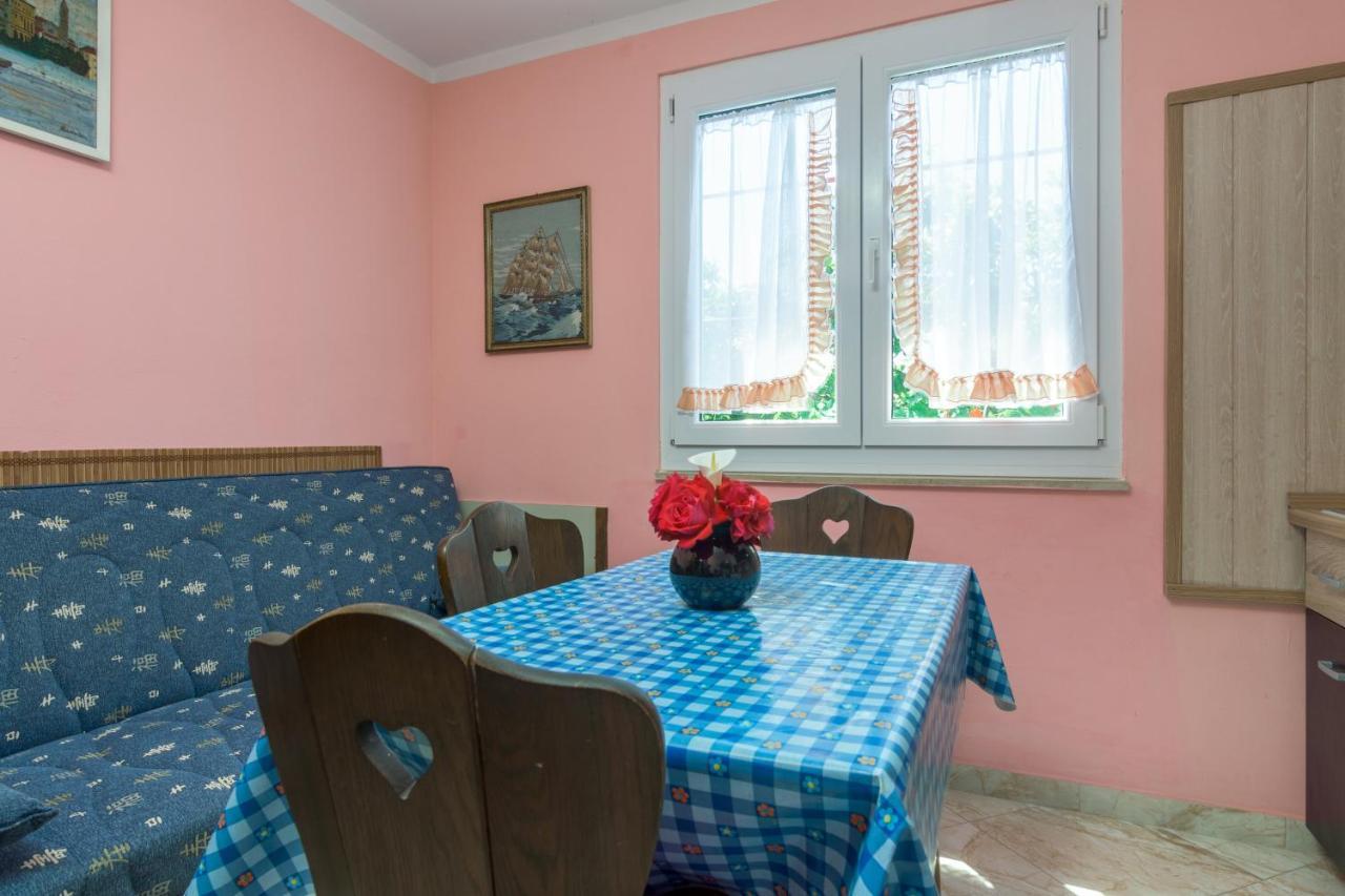 Apartments With A Parking Space Pula - 16053 외부 사진
